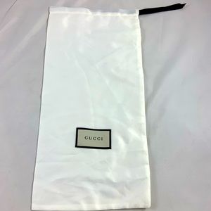Gucci white satin slender high heel or shoe duster bag